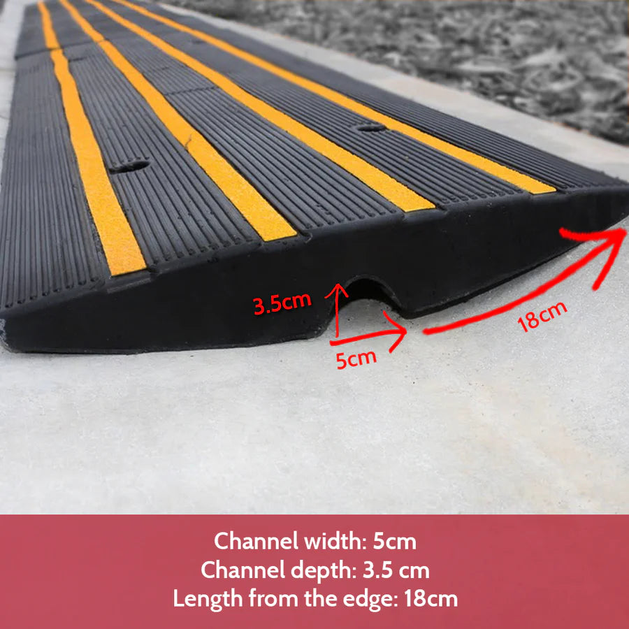 Temporary Ramp Gutter Driveway Rubber Kerb Ramp 1.2m – Solid Rolled-Edge Gutter Ramp with Wa ...